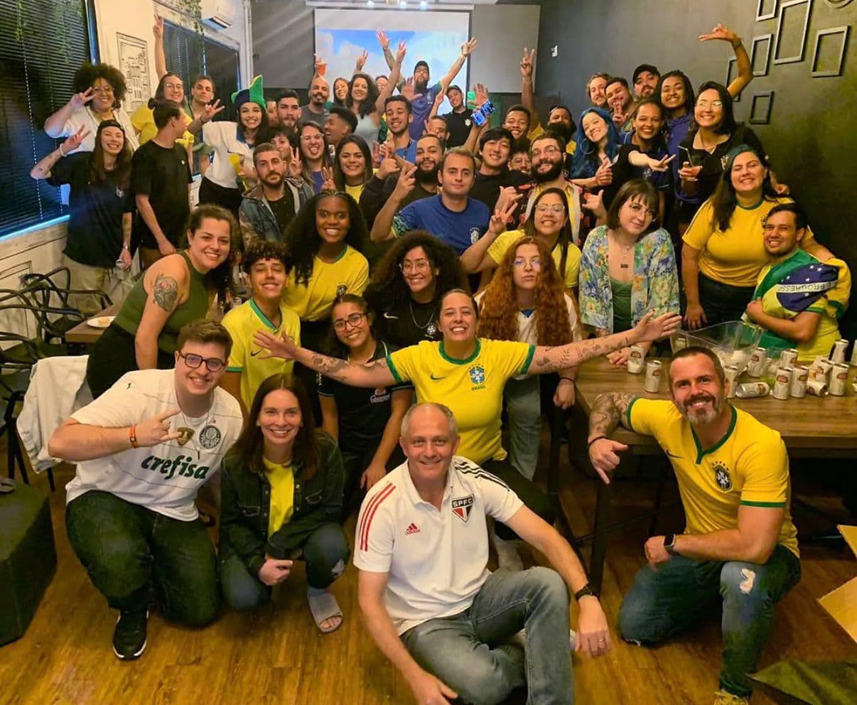Onde assistir aos jogos da Copa com a sua empresa?